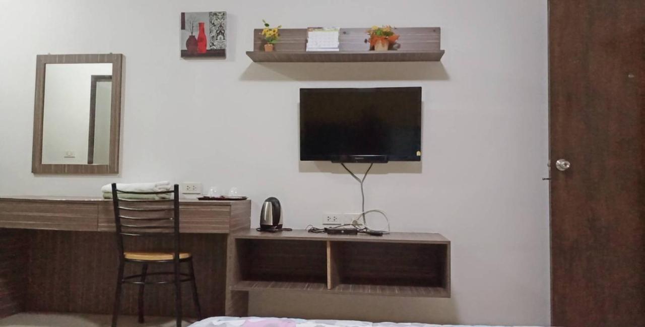 โสดาอพาร์ทเม้นท์​ Apartment Ban Lam Phak Kut ภายนอก รูปภาพ